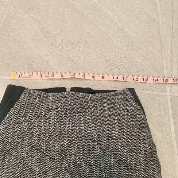 Bebe Mini Skirt sz 00 Black Gray Lined Straight Pencil Lightweight Stretch - Picture 2 of 6